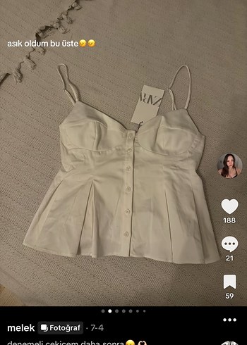 Düğmeli Beyaz Mini Büstiyer