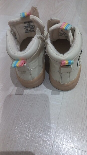 24 Beden ten rengi Renk Zara bot
