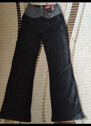 Wide leg jean