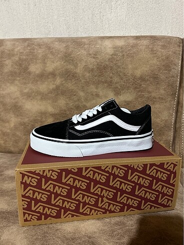 VANS OLD SKOOL
