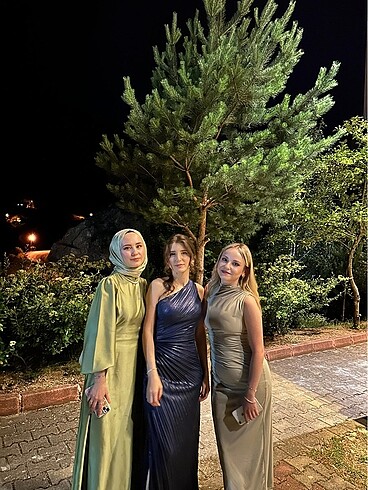 Lacivert tek omuz abiye