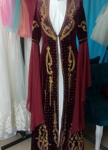 Bordo bindallı