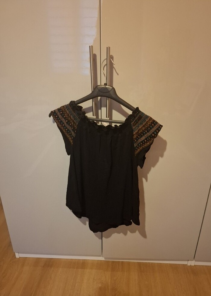 Pull Bear bluz - Görsel 3