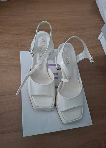 Beyaz Platform Topuklu Ayakkabı - Görsel 3