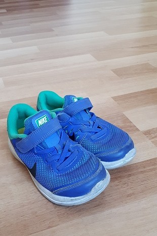 27 Numara Orjinal Nike Spor Ayakkabı