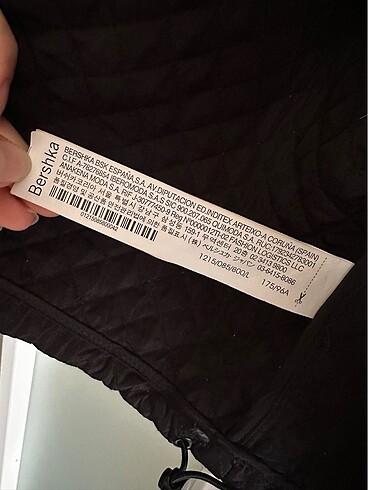 Bershka BERSHKA kapitoneli crop ceket