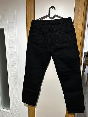 40 Beden siyah Renk Zara 90?s slim jean