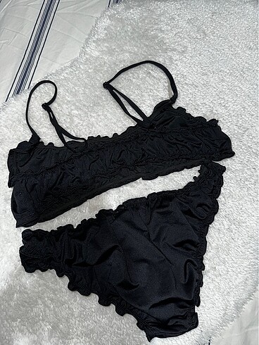 l Beden BERSHKA bikini takım