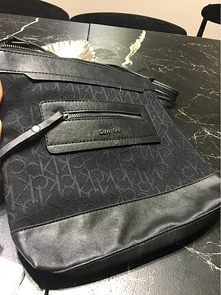 Calvin Klein siyah çanta
