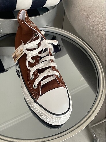 Convers ayakkabı