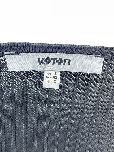 38 Beden siyah Renk Koton Bluz %70 İndirimli.