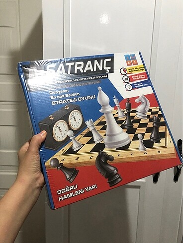 Sıfır açılmamış satranç takımı