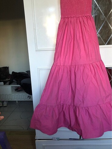 Pembe uzun elbise