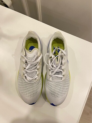 41 Beden Nike Koşu Ayakkabısı Erkek