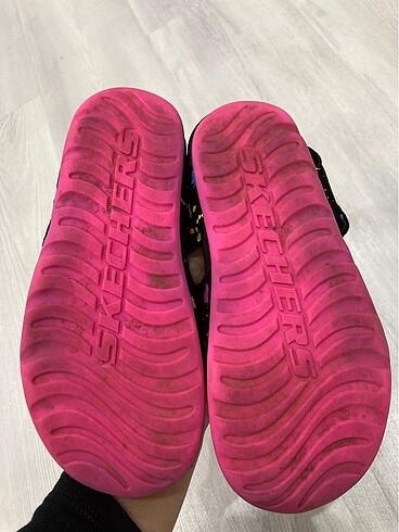 28 Beden çeşitli Renk Skechers