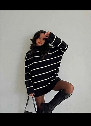 Siyah çizgili triko