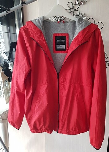 LC Waikiki Lcw yağmurluk