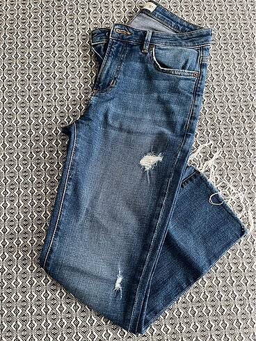 Mango orta bel yırtık pantolon - Görsel 2