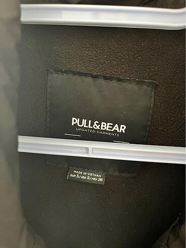 s Beden Pull and bear mont