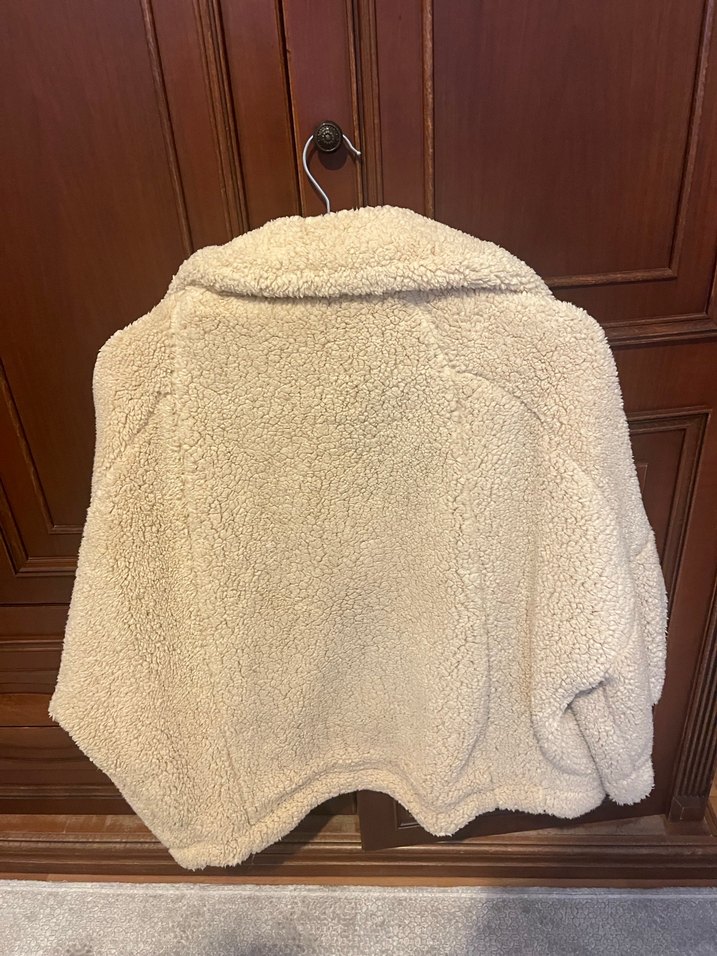 DILVIN Bej Peluş Kadın Ceket - Görsel 3