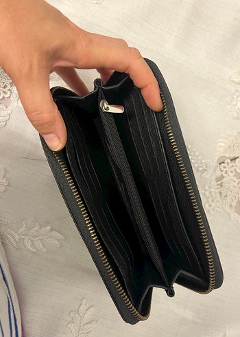 Beden Siyah Deri Nakışlı Fermuarlı Kadın Cüzdan