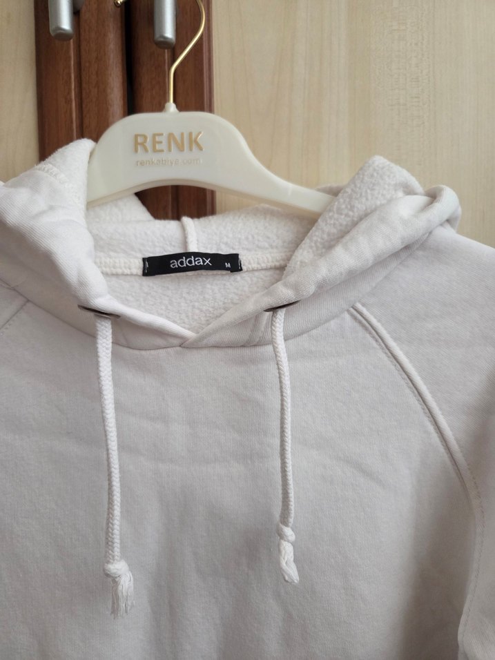 Beyaz Kapüşonlu Rahat Kesim Sweatshirt - Görsel 2