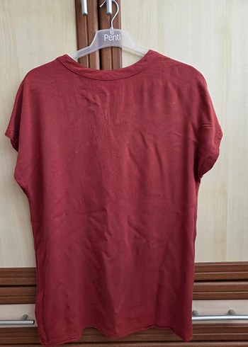 V Yakalı Kadın Gömlek - Görsel 3