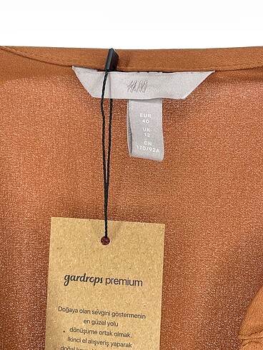 40 Beden çeşitli Renk H&M Kısa Elbise %70 İndirimli.