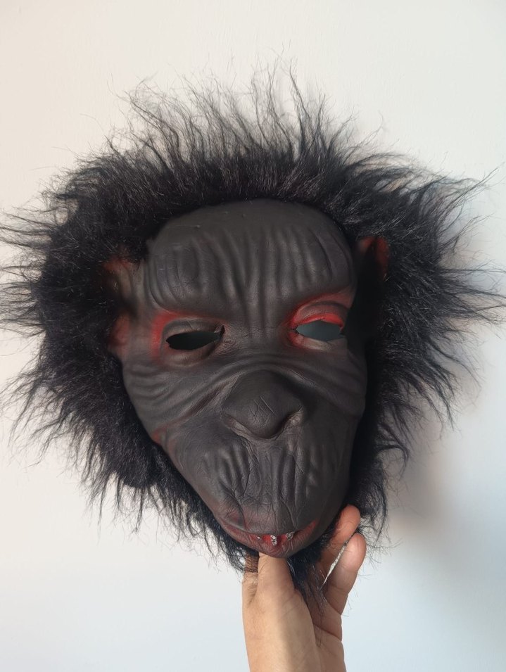 Siyah Maymun Figürlü Maske - Görsel 2