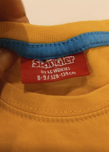 Renkli Sarı Aksiyon Figürlü tişört - Görsel 4