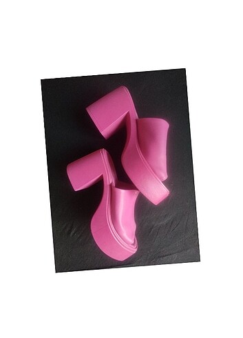 Pembe Topuklu Terlik