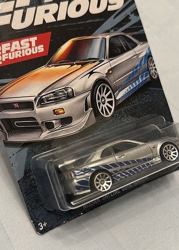 Beden Hot Wheels Gri Nissan Skyline GT-R (BNR34) Oyuncak Araba