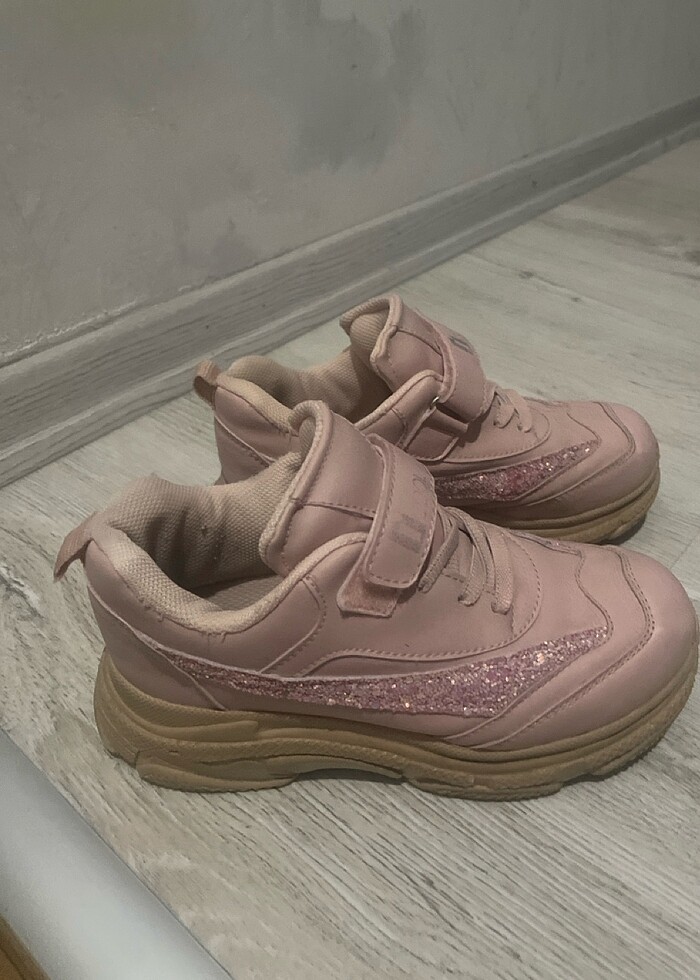 Kız spor ayakkabı - Görsel 2