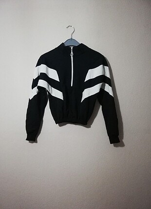 Siyah sweatshirts 