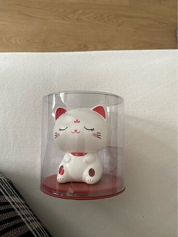  Maneki neko