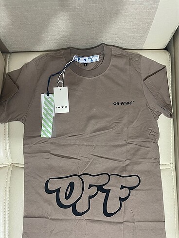 Off-White T-shirt