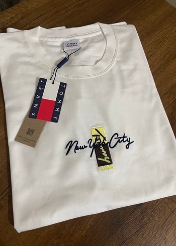 Tommy Hilfiger ürünü