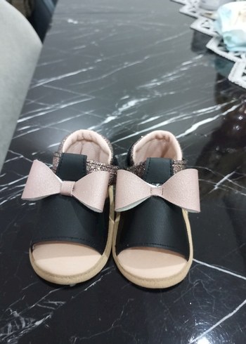 Kız Çocuk Siyah Fiyonklu sandalet