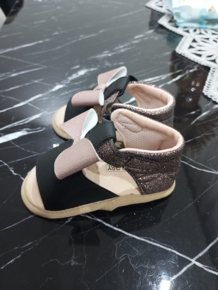 Kız Çocuk Siyah Fiyonklu sandalet - Görsel 2