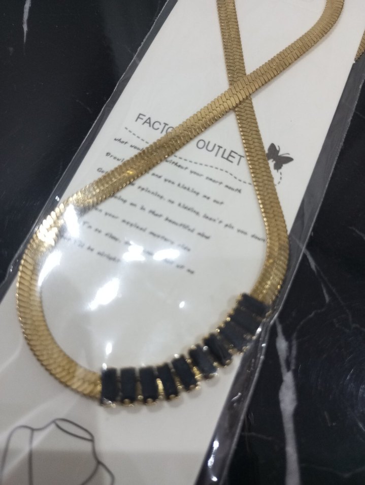 italyan yassı zincir desenli siyah taşlı Uzun Kadın Kolye - Görsel 3