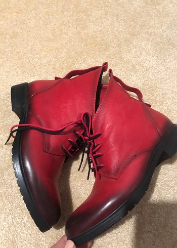 Kırmızı hakiki deri bot - Görsel 2