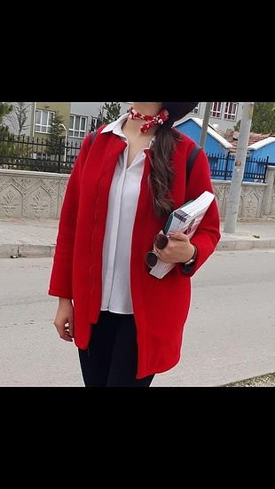 Kırmızı kaşe