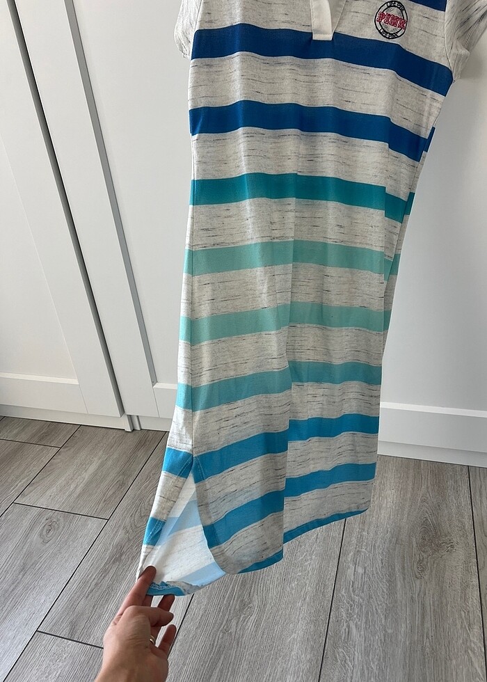 Kısa kollu elbise - Görsel 4