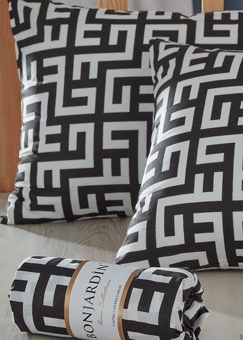 Siyah Beyaz Desenli Dekoratif Yastık Kılıfı ve çarşaf - Görsel 2