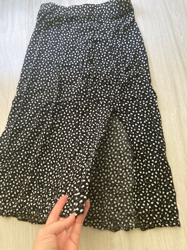 Uzun yırtmaçlı etek - Görsel 2