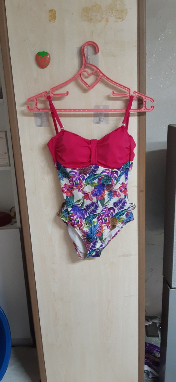 Renkli Desenli, Düğmeli, İnce Askılı Mayo - Görsel 3