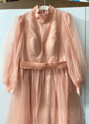 Pembe Uzun Drapeli Yüksek Yakalı Kadın Elbise - Görsel 2