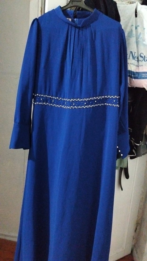 Boncuk İşlemeli Uzun Kollu Mavi Elbise - Görsel 3