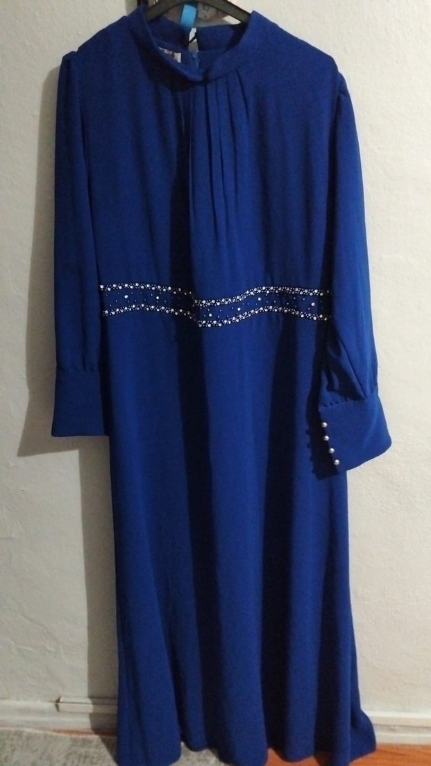 Boncuk İşlemeli Uzun Kollu Mavi Elbise - Görsel 2