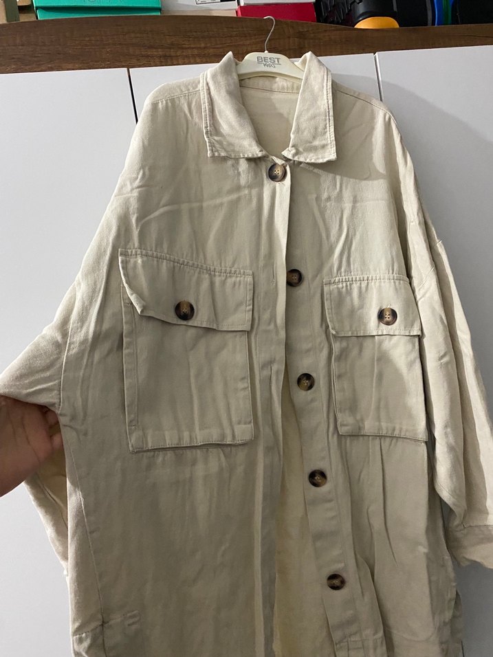 Bej Düğmeli Keten Midi Ceket - Görsel 3